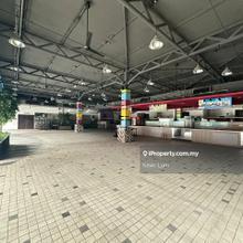High Ceiling Mall Retail Space for rent in KLCC !