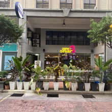 Plaza Damas, Sri Hartamas, Mont Kiara