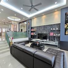 Super Nice Reno 2.5 Storey House Kinrara Residence Damai Utama Du4