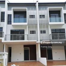 Lakeclub parkhome , rawang, selangor