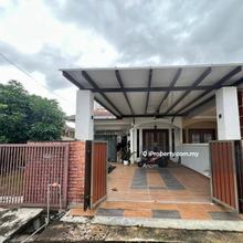2-Storey Semi-D Renovated. Taman Desa Ixora 2, Senawang