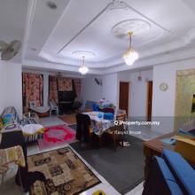 Sale Villa Putra Condominium 3 beds unit