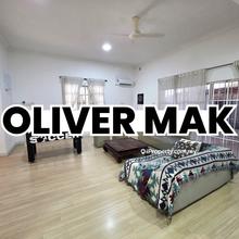 Semi-D house for Rent