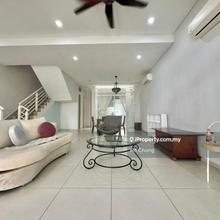 2.5 Storey Link House Tmn Laman Klebang Gated Guarded 22x70 Renovated