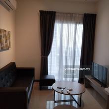 Cozy unit connectivity with office, retail and LRT station 