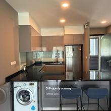Vista Residence 887sf Renovated 