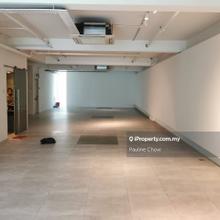High Floor with Lift Office to rent