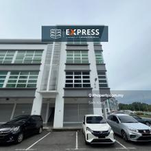 Four Storey Corner Shoplot at Pujut 7, Miri