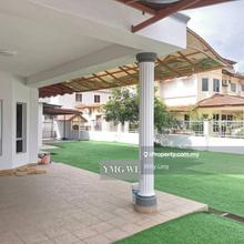 Bandar Botanic End Lot Double Storey With Big Land For Sale