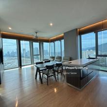 City of dreams Fully Furnished 2 carparks corner unit luxury condo