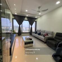 Azelia Residence Sri Damansara, Mid Floor 969sf 2 Bedrooms 2 Carparks