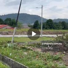 1.5 acre land in Batu 10 Jalan Hulu Langat ( Road Frontage ) for rent