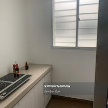 Good condition aronia apartment (bandar parkland) rm1400 only!