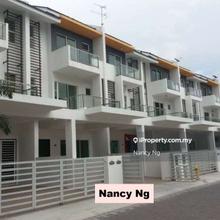 Bagan Lalang gated guarded Carissa Villa 3 storey terrace 