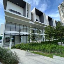 Brand New Freehold condominium 