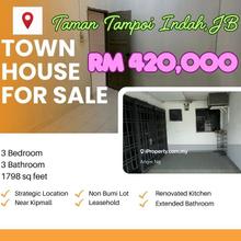 Taman tampoi indah townhouse for sale