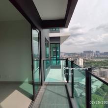 Facing lake and desa view