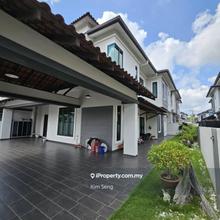 Kluang Gated and Guard Semi D