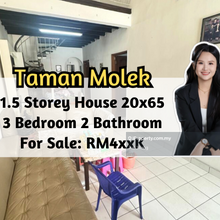 Taman Molek, 1.5 Storey House, Move in Condition, 3 Bedroom 2 Bathroom