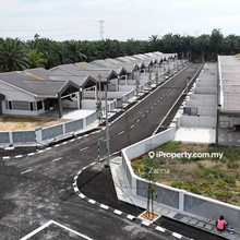 Anjung Bestari Lekir Batu 6 - Rumah Teres Setingkat Corner Lot 