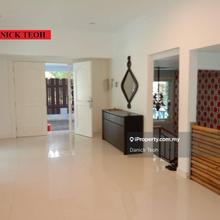 3 Storey Bungalow Ferringhi Villa 8600sf Located in Batu Ferringhi 