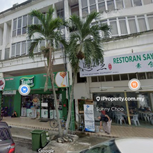 3.5 Storey Shop