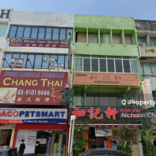 Connaught Facing Main Road