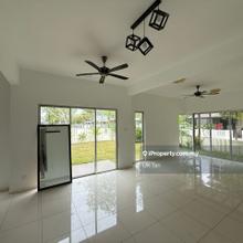 Tropicana Aman Arahsia Corner Unit
