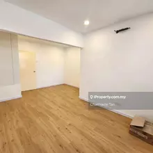 Selayang Jaya 2sty landed 14x50 fully refurbished ready move condition