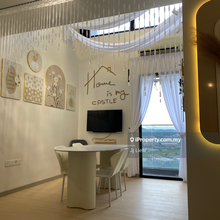 Nice Reno Girl Room for Rent 