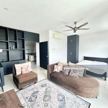 Rivervale Condominium - Studio 