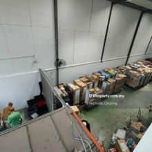 Semi D Factory warehouse for rent at taman shamelin perkasa , kl city