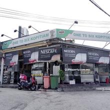 For Rent @ Oug corner lot 