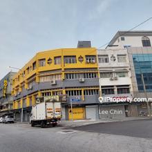 Facing Main Road, Maximum Exposure, High Foot Traffic