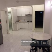 Best Unit B J Court 750sf Move In Condition 1 Car Park Well Maintained