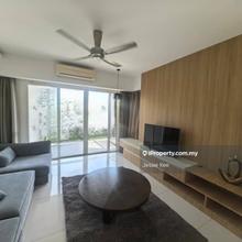 Near The Waterfront Condo For Rent!