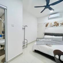 Investment/Ownstay Condo Hotspot Area Beside MRT station!