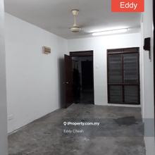 Freehold Pangsapuri Enggang Apartment Kinrara Puchong