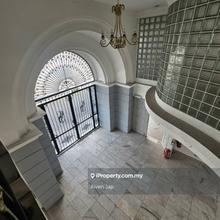 4 Storey Detached Building in Kuching City Center For Rent