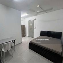 Unipark Female Room Fully Furnished Unit Available