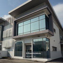 1.5 sty semid factory Bukit Raja Klang For Rent 