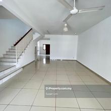 Setia Ecohill 2 Double Storey for Rent Cat lover 