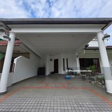 Damansara Jaya 2 Storey House For Rent