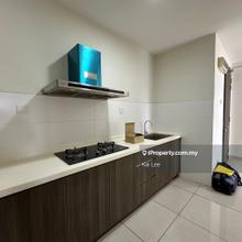 Full loan 850sf Maisson Ara Damansara below market