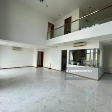 Triplex High floor Penthouse unit