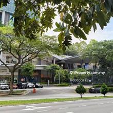Retail lot in tropicana avenue for rent