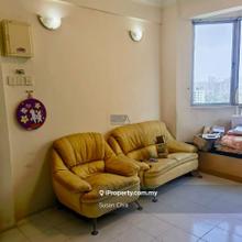 Kingfisher Series Condominium at Jelutong. (Mid-Floor Unit)