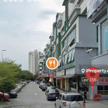 Prime Location, facing Main Road shop for Rent 