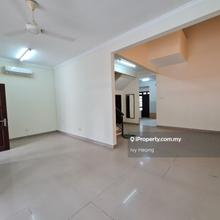 Terrace house for Sale