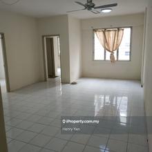 Corner Unit Green View
